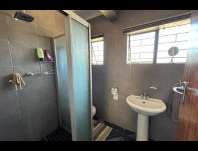 3 BEDROOM HOUSE FOR SALE IN QUELLERIE PARK